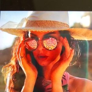 1 LEFT ! SAle! Wyeth straw boater!